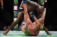 Derrick Lewis upsets Alexander Volkov with seconds remaining